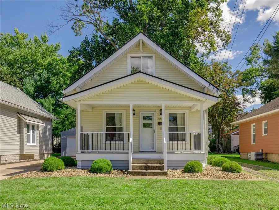 553 Wesleyan Avenue, Barberton, OH 44203 - #2
