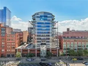 701 W Lakeside Avenue #608, Cleveland, OH 44113 - #2