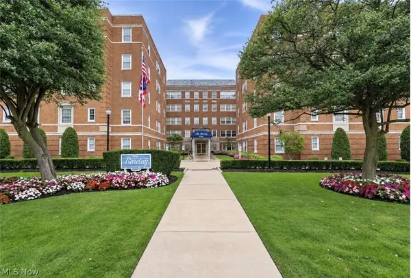 19015 Van Aken Boulevard #314, Shaker Heights, OH 44122