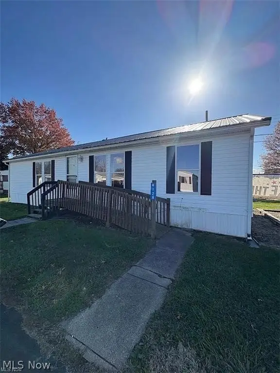 4128 27th Ne Terrace, Canton, OH 44705