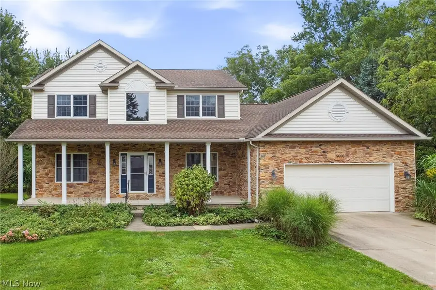 5688 Shallow Creek Avenue, Louisville, OH 44641 - #3