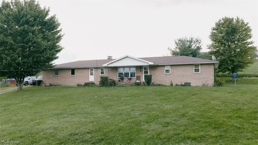 940 Parks Se Avenue, Paris, OH 44669 - #2