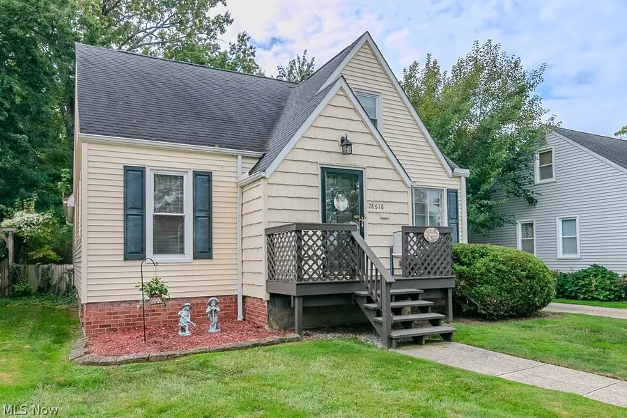 28618 Gilchrist Drive, Willowick, OH 44095 - #3