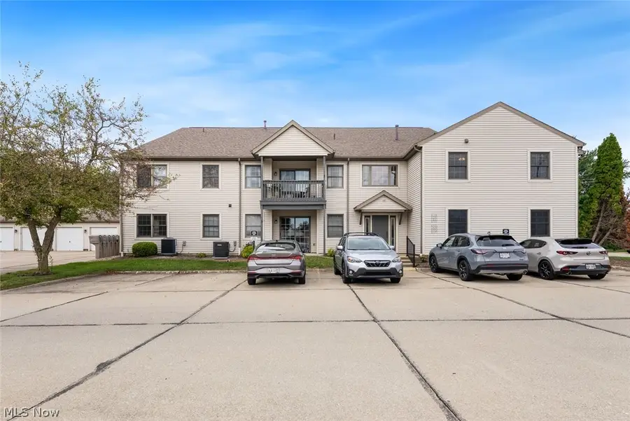 8528 Spencer Court, North Ridgeville, OH 44039 - #2