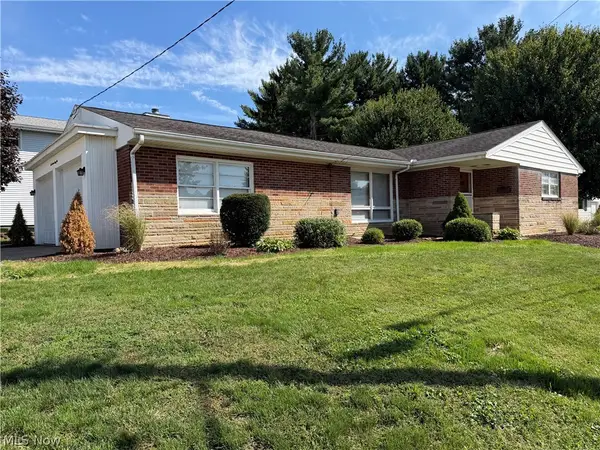 241 Lake Ne Avenue, Massillon, OH 44646