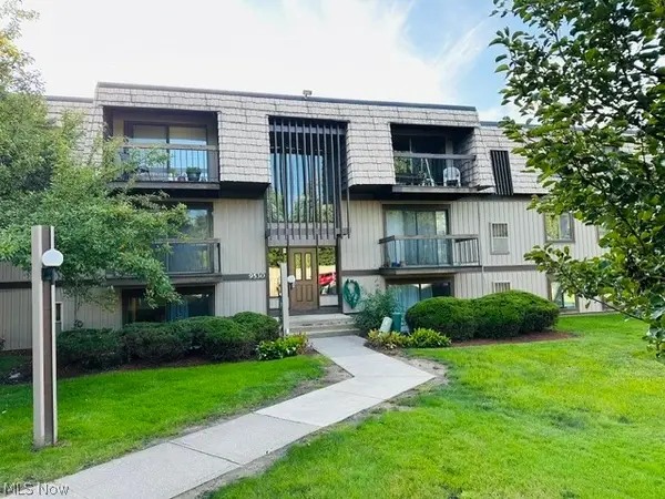 9530 Cove Drive #31C, North Royalton, OH 44133