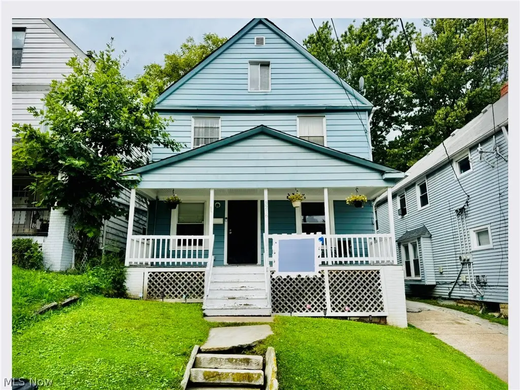 3216 W 95th Street, Cleveland, OH 44102 - #1