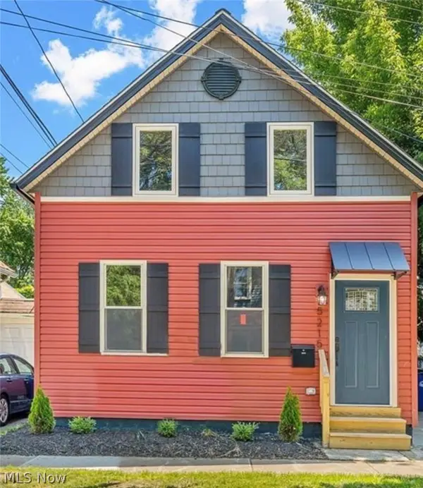 5215 Duke Avenue, Cleveland, OH 44102