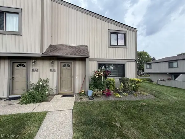 11955 Harbour Light Drive #1955, North Royalton, OH 44133