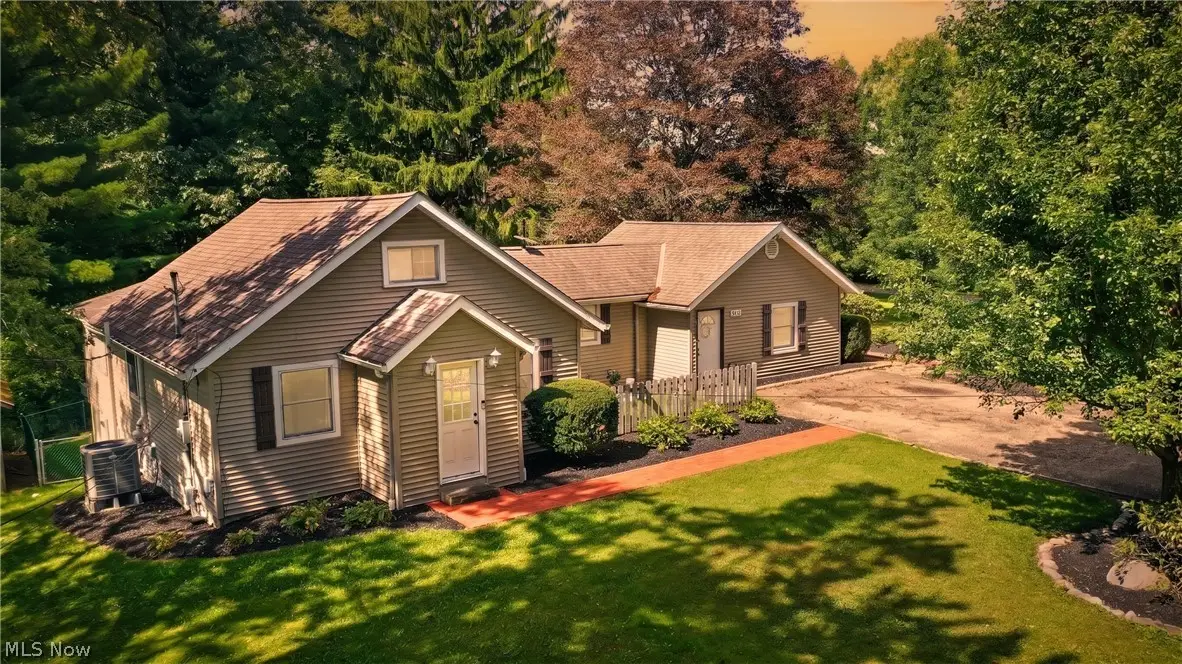 15414 Lakeshore Drive, Burton, OH 44021 - #1