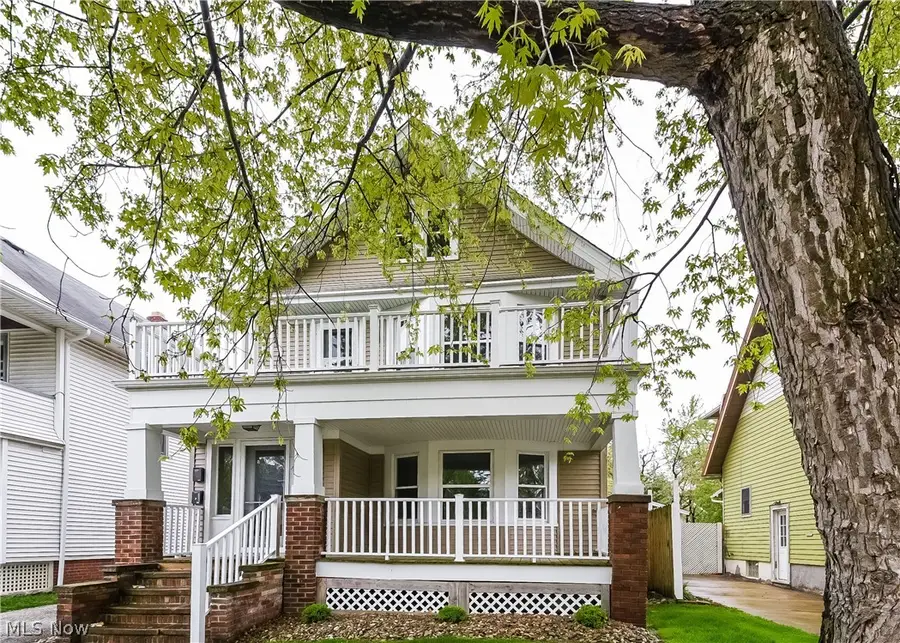 18436 Sloane Avenue, Lakewood, OH 44107 - #2