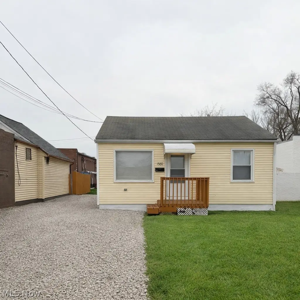 1380 E 345th Street, Eastlake, OH 44095 - #1