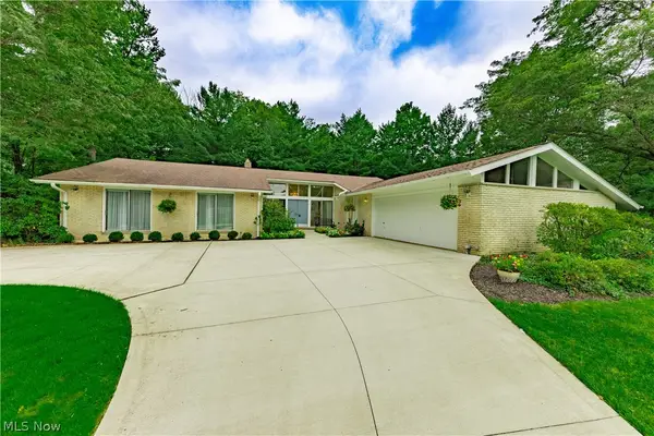 3318 Bremerton Road, Pepper Pike, OH 44124