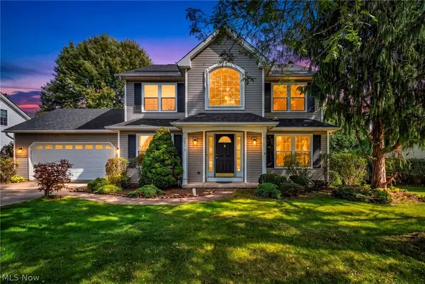 2573 Stonecreek Drive, Akron, OH 44320