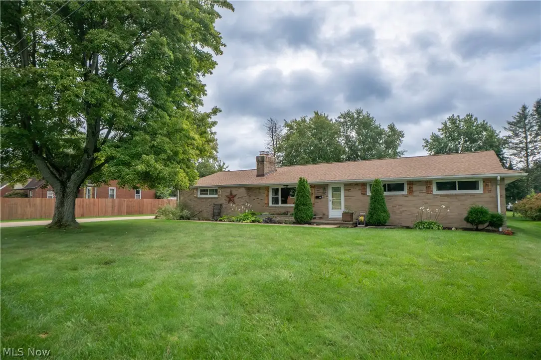 132 32nd Se Street, Canton, OH 44707 - #1