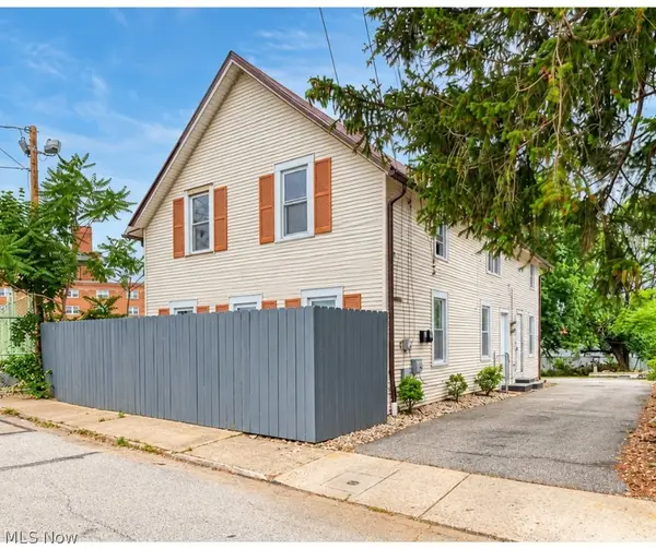 3602 Mobile Court, Cleveland, OH 44109