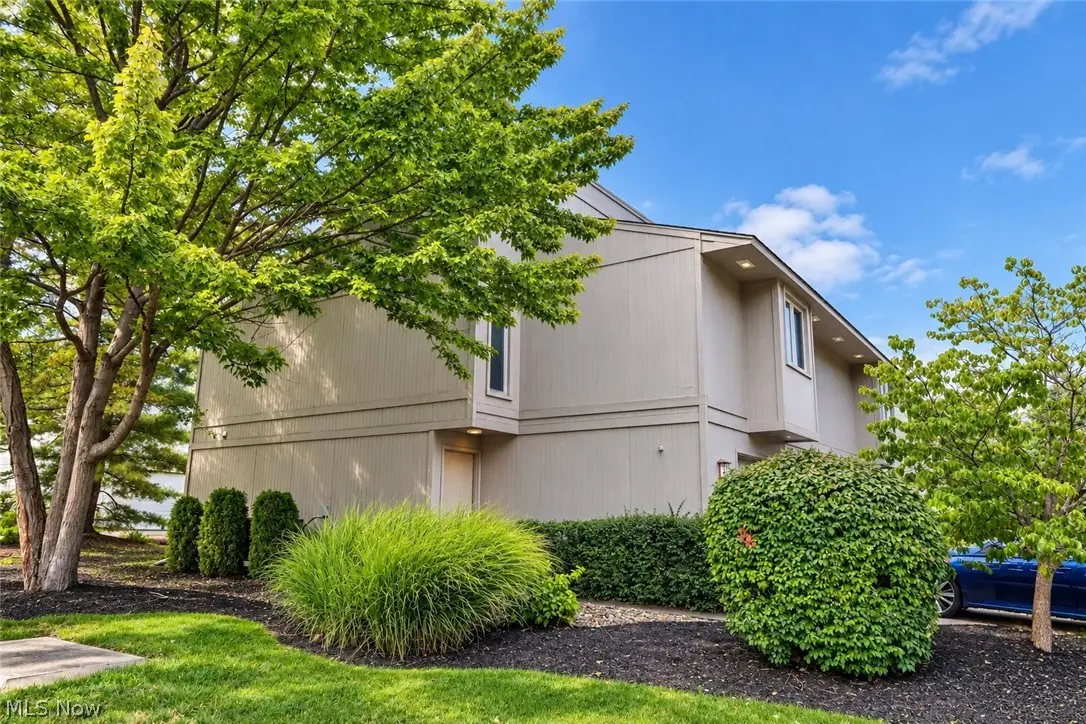 8035 Steven David Drive, Strongsville, OH 44149 - #1