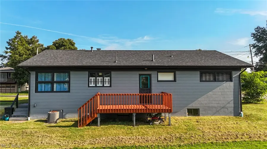 138 E 5th Street, Williamstown, WV 26187 - #3
