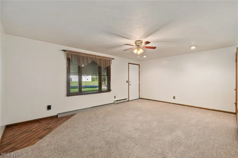 6264 Paris Avenue, Louisville, OH 44641 - #3