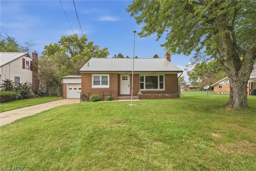 712 Mcdaniel Avenue, Minerva, OH 44657 - #2