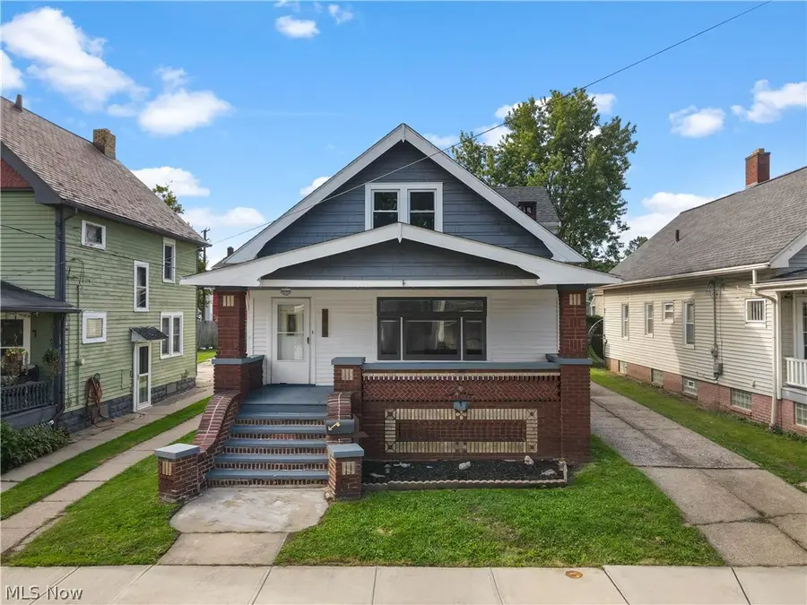 2819 Saratoga Avenue, Cleveland, OH 44109 - #2