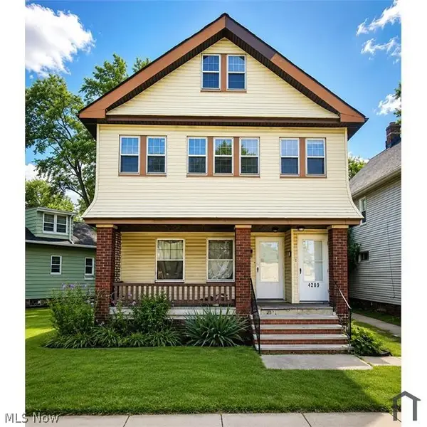 4207 W 38th Street, Cleveland, OH 44109