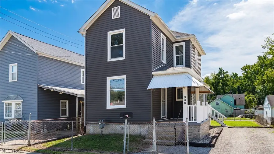 836 Indiana Street, Zanesville, OH 43701 - #2