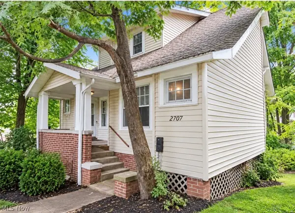 2707 Noble Road, Cleveland Heights, OH 44121