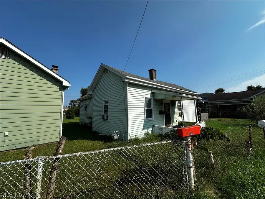 1316 N 5th Street, Toronto, OH 43964 - #2
