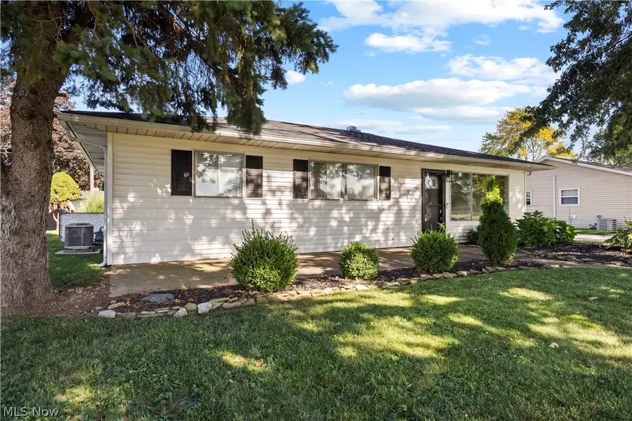 4908 Columbus Avenue, Sandusky, OH 44870 - #2