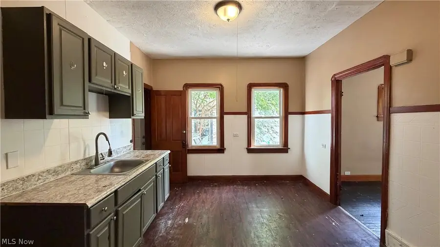6801 Sebert Avenue, Cleveland, OH 44105 - #3