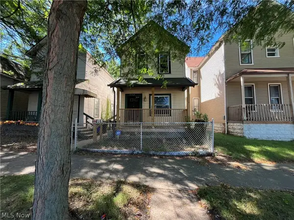 2164 W 45th Street, Cleveland, OH 44102