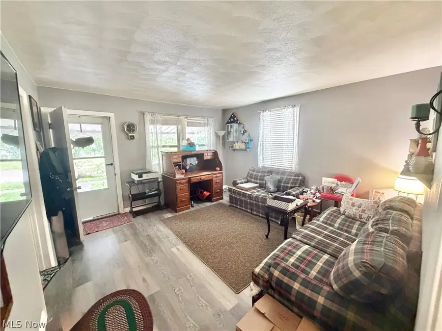 616 Garfield Avenue, Elyria, OH 44035 - #3