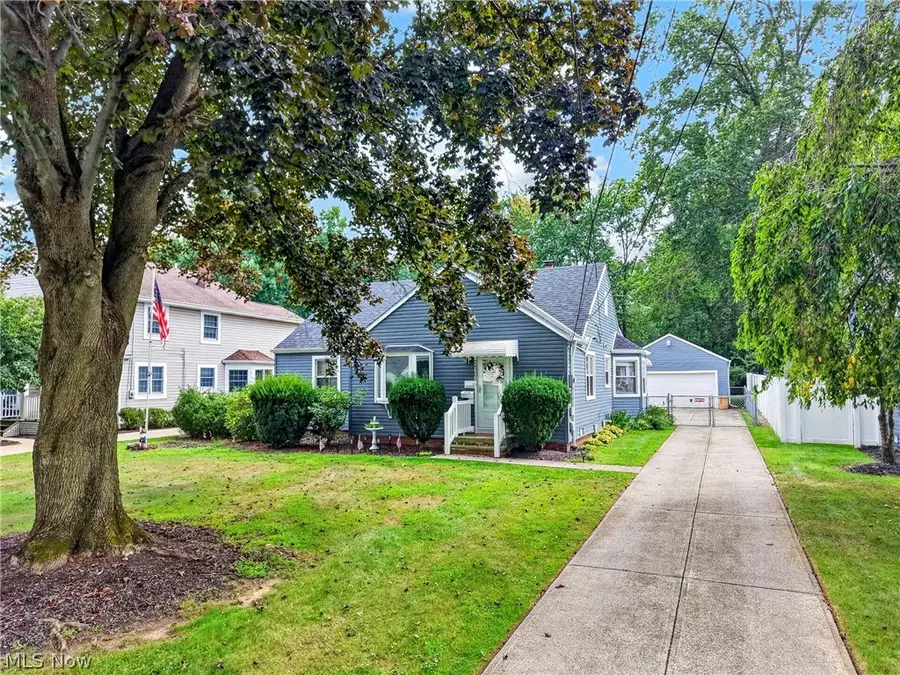 24301 Smith Avenue, Westlake, OH 44145 - #3