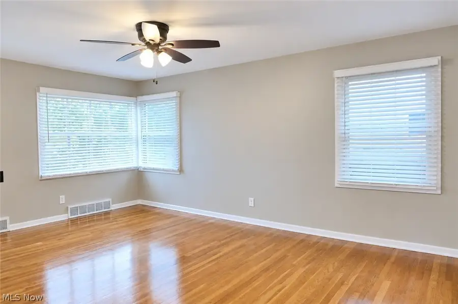 2318 Lincoln Avenue, Parma, OH 44134 - #3