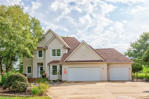 4456 Maplegrove Avenue, Louisville, OH 44641