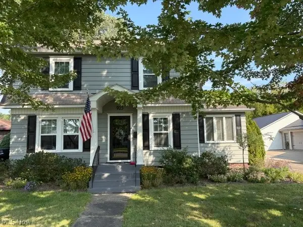 925 4th Nw Street, New Philadelphia, OH 44663