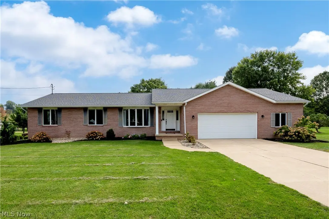 9887 Fox Knoll Drive, Orrville, OH 44667 - #1