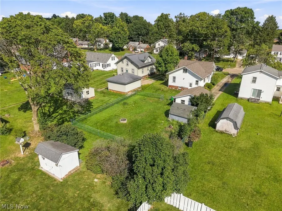 324 Woodrow Nw Street, North Canton, OH 44720 - #2