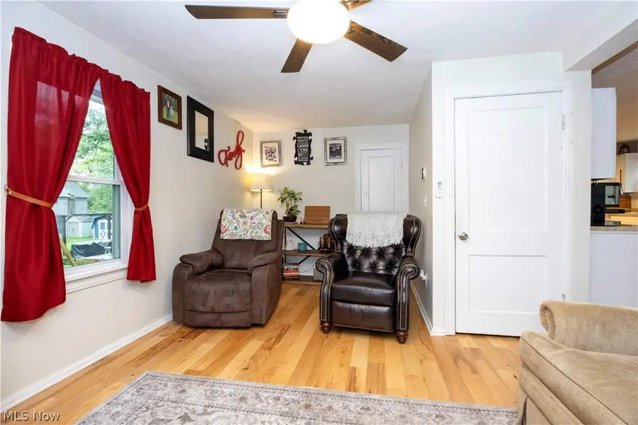 314 N Summit Street, Smithville, OH 44677 - #3
