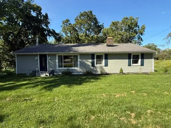 1087 Krumroy Road, Akron, OH 44306