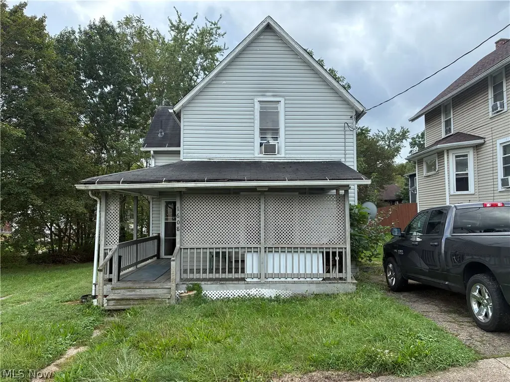 1608 Glendale Ne Place, Canton, OH 44705 - #1