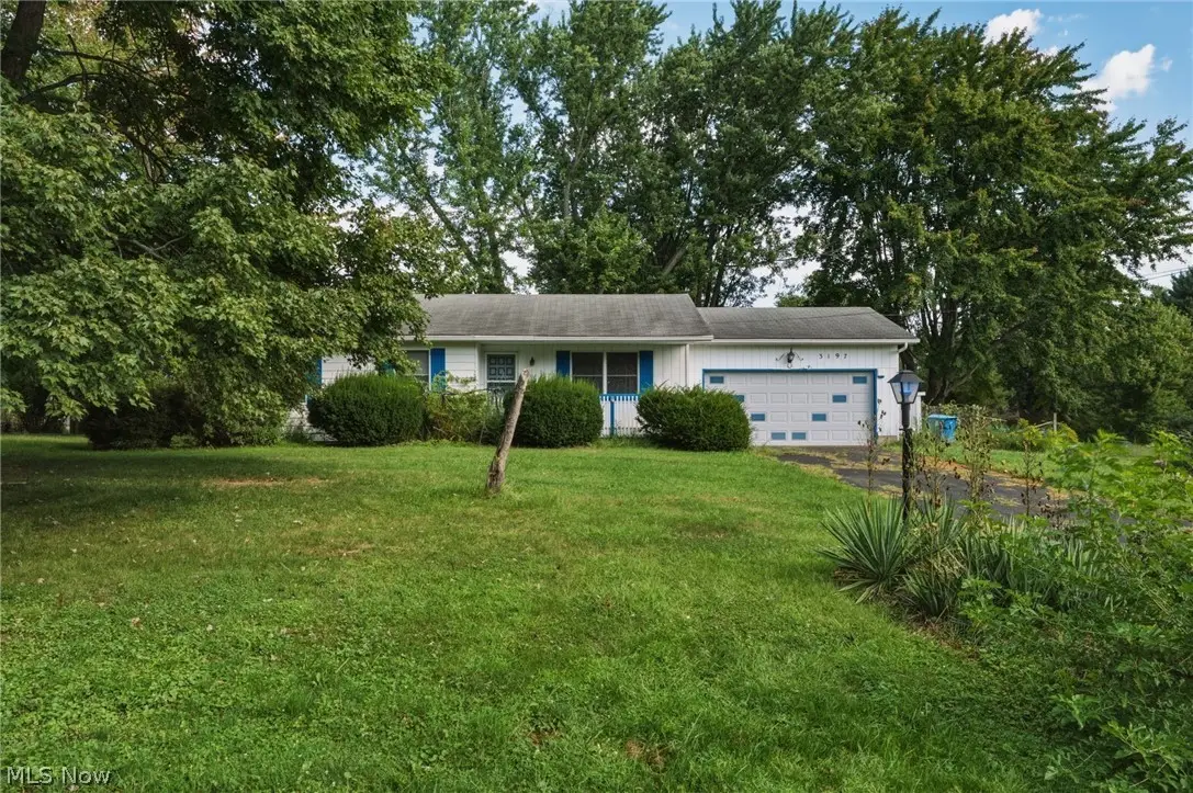 3197 Greenbrier Drive, Norton, OH 44203 - #1
