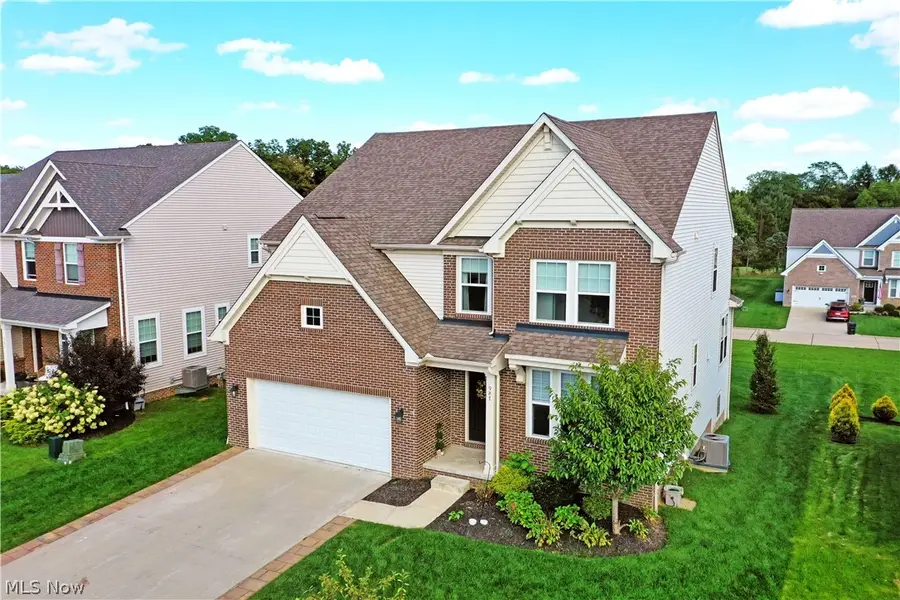 987 Hawkin Lane, Aurora, OH 44202 - #3