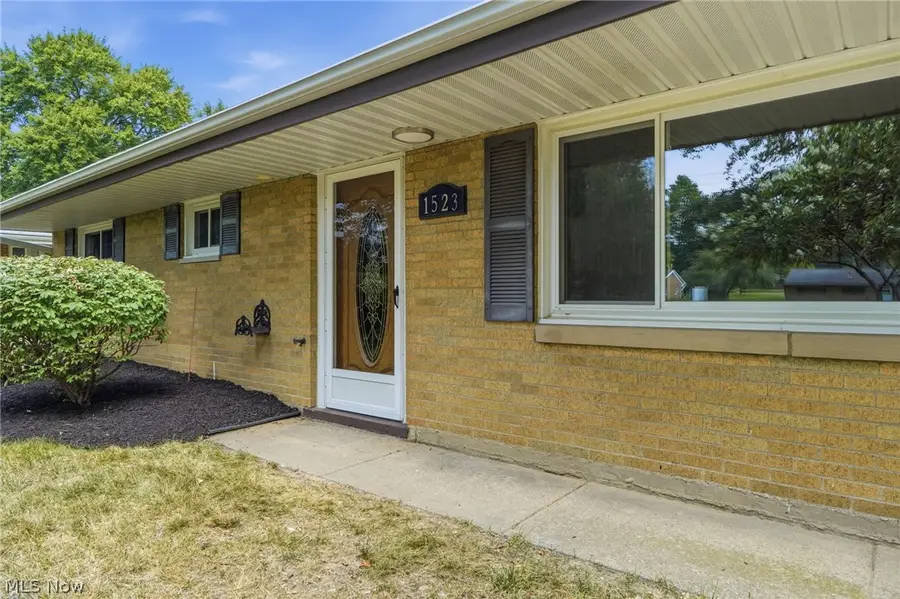 1523 Bradford Drive, Macedonia, OH 44056 - #3