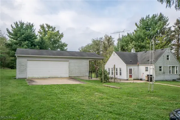 1620 Baum Se Street, Canton, OH 44707