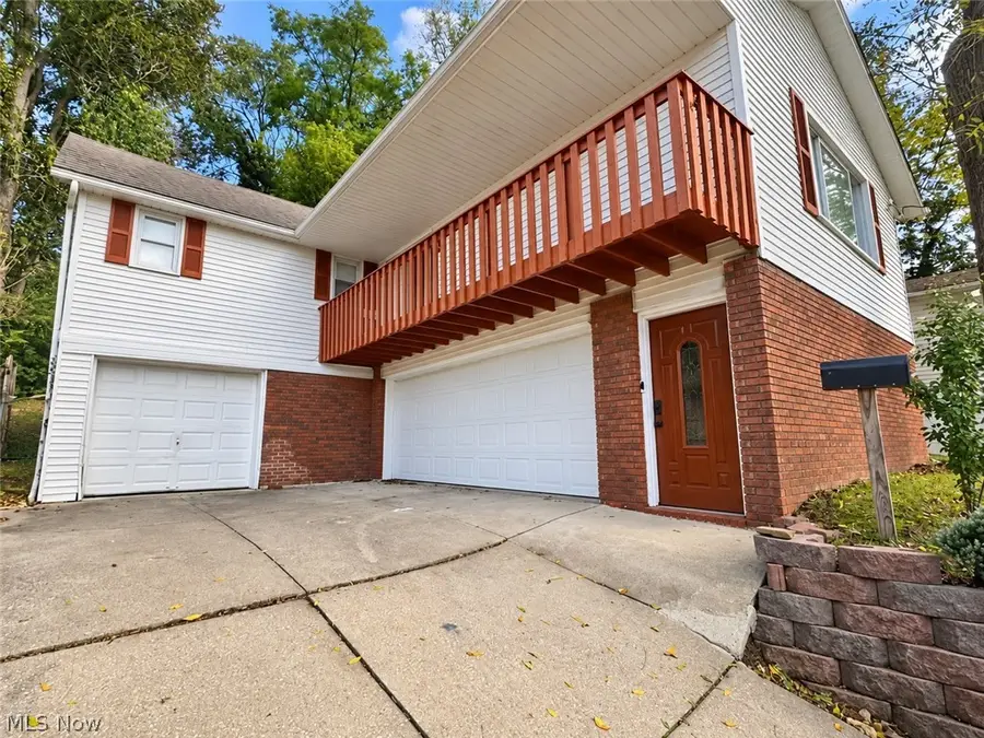 405 Baldwin Road, Akron, OH 44312 - #2