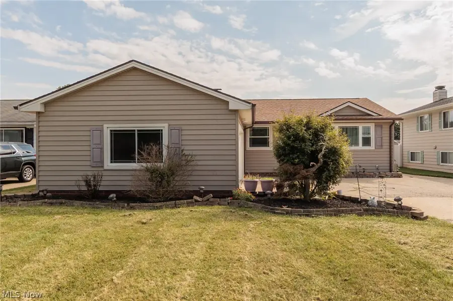 23537 David Drive, North Olmsted, OH 44070 - #3