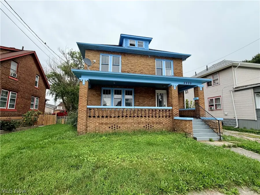 2909 Denver Avenue, Lorain, OH 44055 - #2