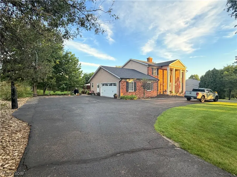 17315 Long Meadow Trail, Chagrin Falls, OH 44022 - #2